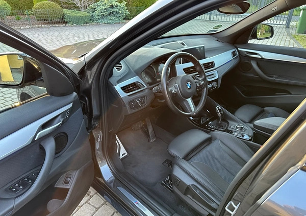 BMW X1 cena 142000 przebieg: 101300, rok produkcji 2021 z Bielawa małe 326